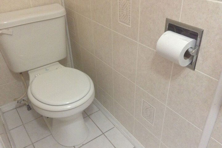 Robin Hood Motel - thumb 7