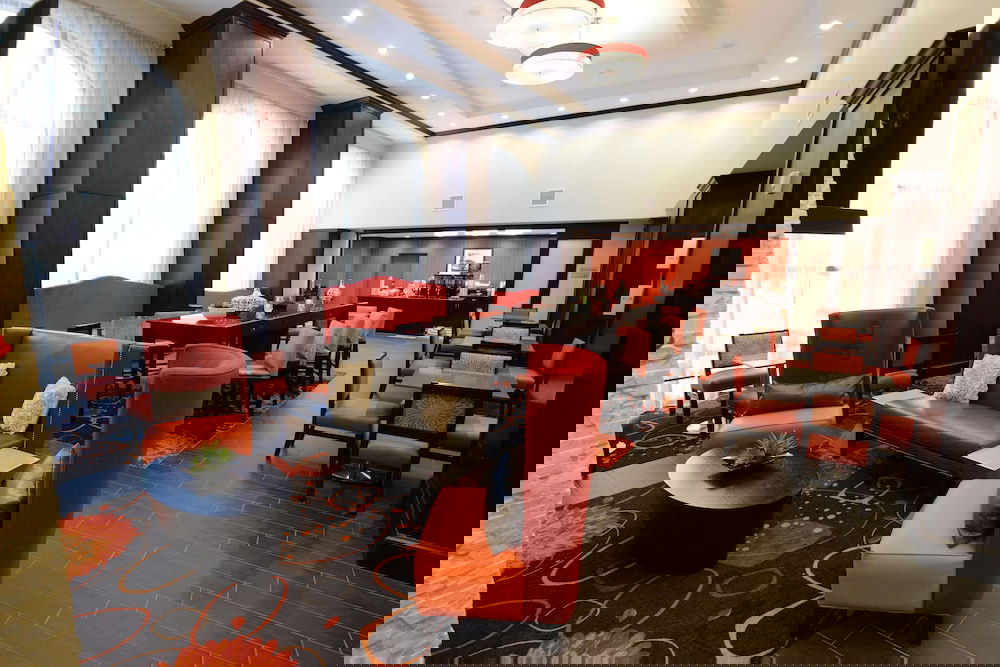 Hampton Inn & Suites Albany At Albany Mall - thumb 2