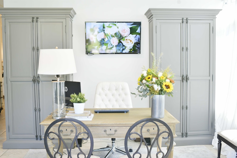 5th East Hall Bed & Breakfast - thumb 0