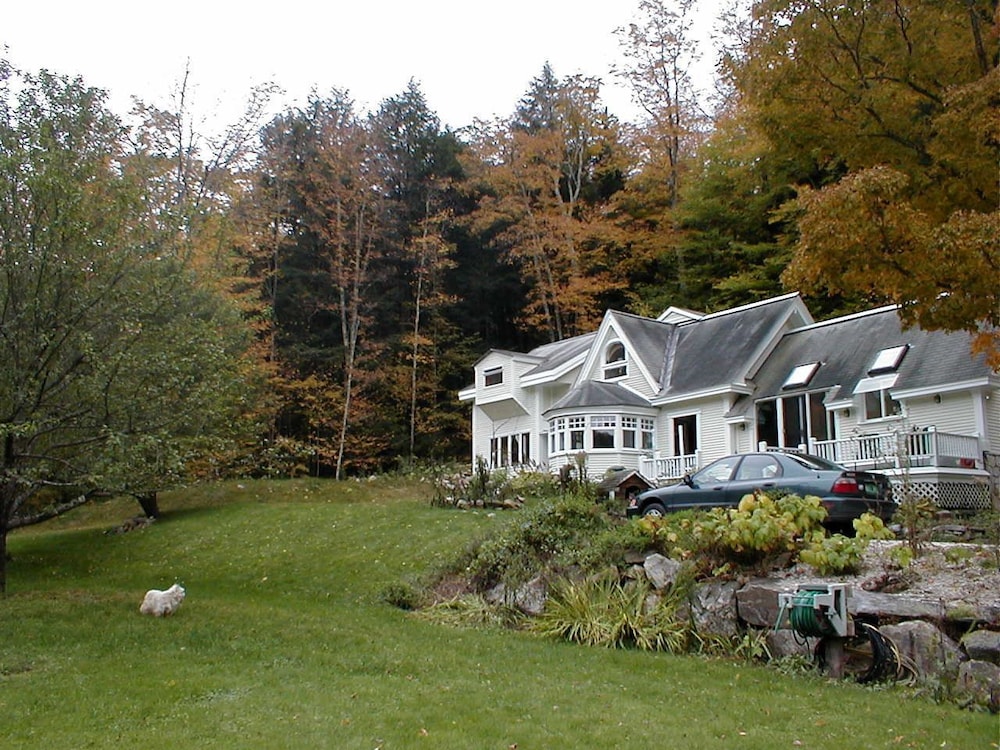 Mountain Valley Retreat - thumb 3