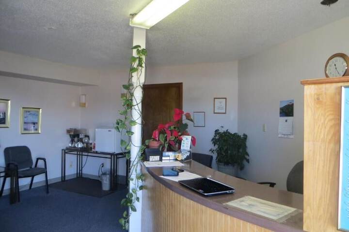 Adair Budget Inn - thumb 2