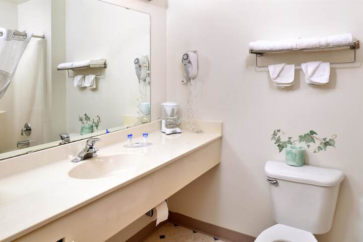 Americas Best Value Inn & Suites Spring Valley - thumb 6