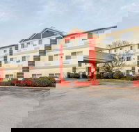 Comfort Inn  Suites East Moline near I-80 - Accommodation Denver