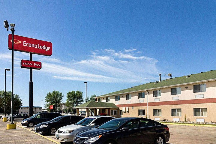 Econo Lodge West - thumb 2