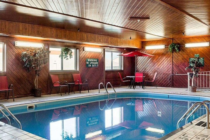 Econo Lodge West - thumb 6