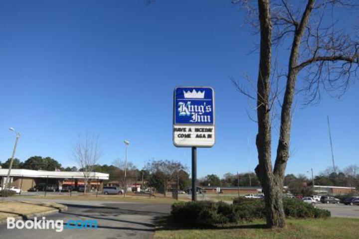 Kings Inn Albany - thumb 2