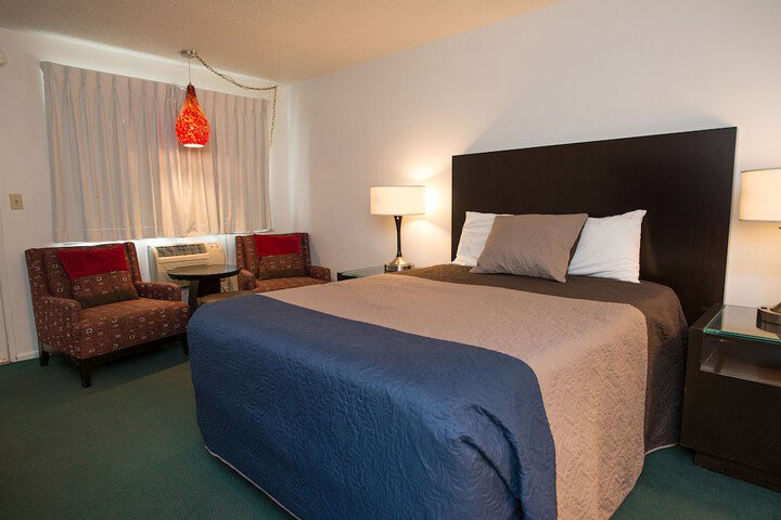 Cougar Land Motel - thumb 5