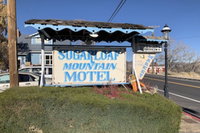 Sugarloaf Mountain Motel