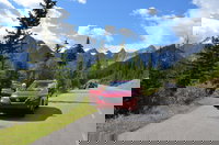 Where Eagles Fly Bed  Breakfast