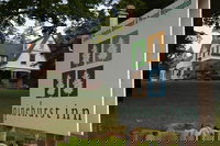 Pinehurst Inn Bed  Breakfast