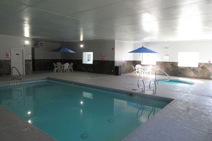 GreenTree Inn Montrose - thumb 3