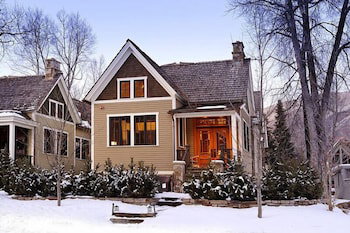 Frias Homes Of Aspen - thumb 1