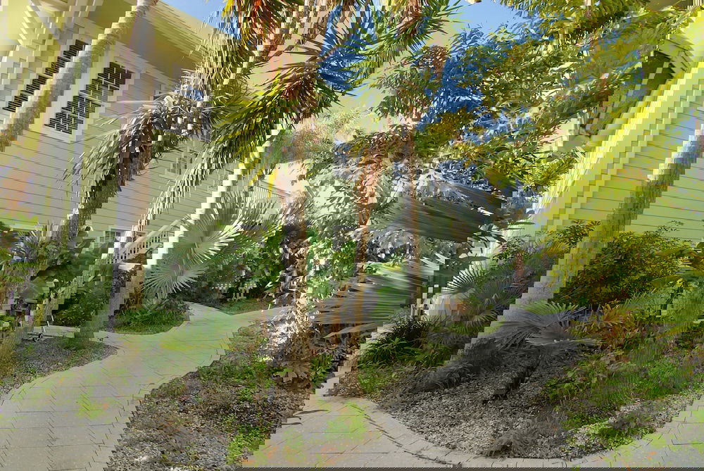 Sarah's Seaside - thumb 0