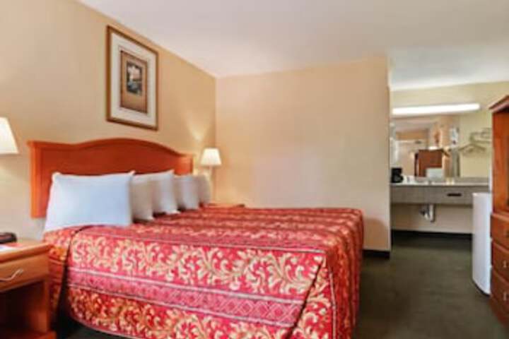 Days Inn By Wyndham Albany - thumb 3