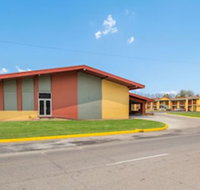 Econo Lodge Evansville - Accommodation Denver