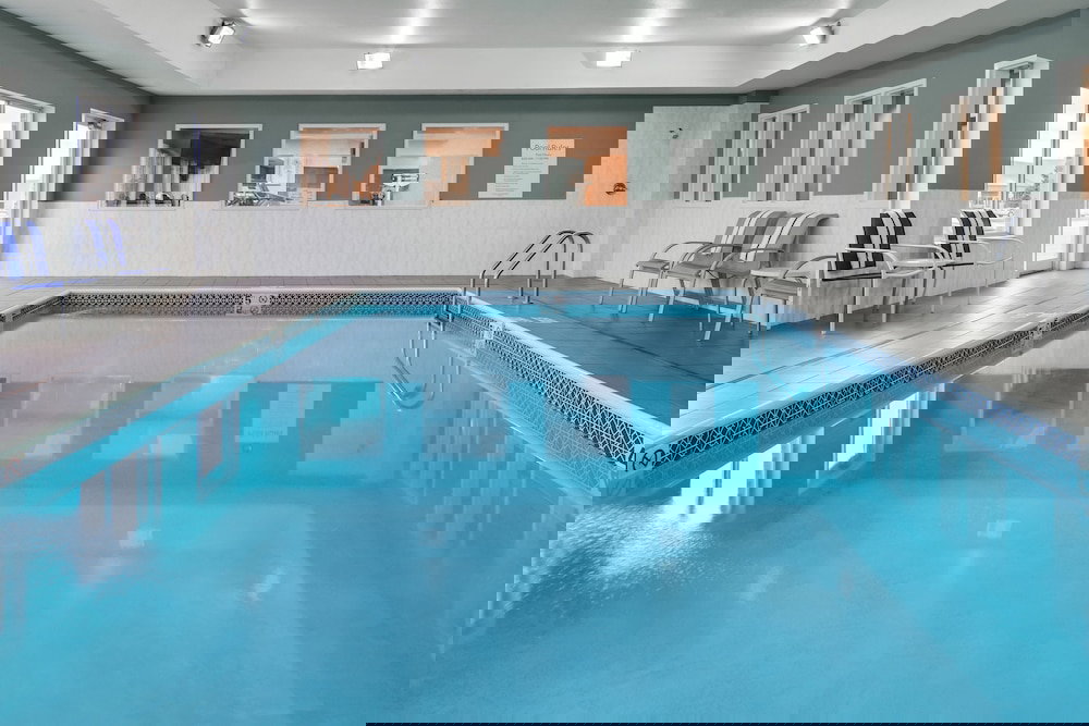 Holiday Inn Express Hotel & Suites Clinton, An IHG Hotel - thumb 2