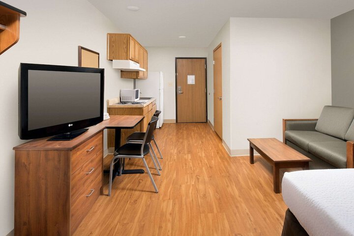 WoodSpring Suites Kansas City South - thumb 4