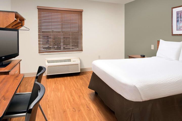 WoodSpring Suites Kansas City South - thumb 2