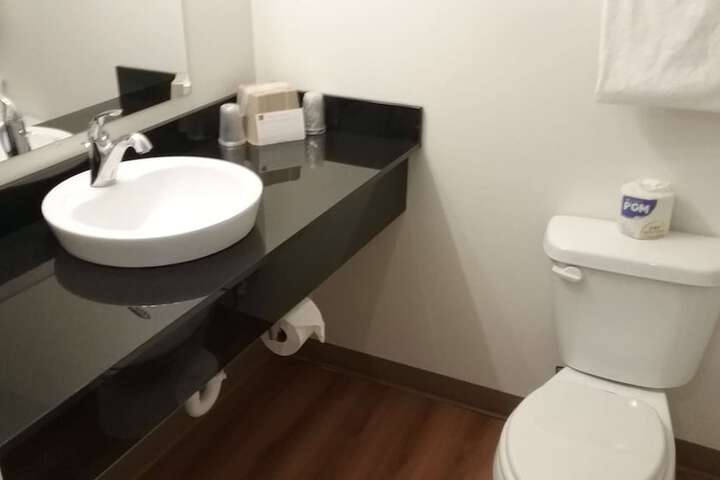 Motel 6 Rexburg, ID - thumb 6