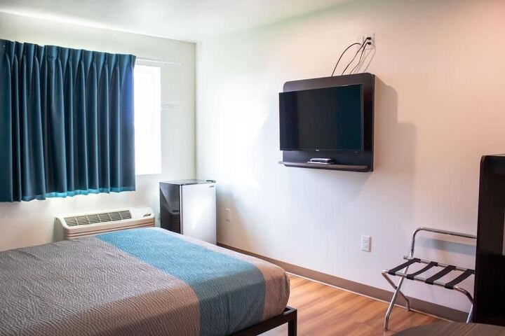 Motel 6 Rexburg, ID - thumb 1