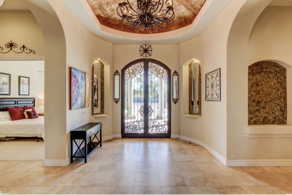 Hayden Manor - thumb 3