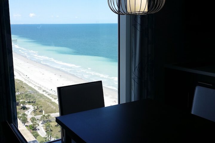 South Bay Inn And Suites - thumb 2