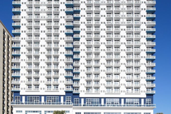 South Bay Inn And Suites - thumb 1