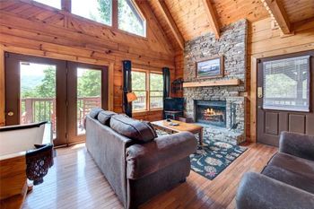 Scenic Solitude 1 Bedroom Home With Hot Tub - thumb 4