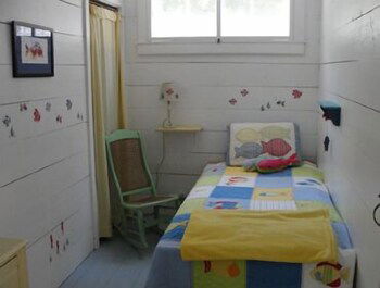 Barnacle On Bucks Harbor - Four Bedroom Home - thumb 1