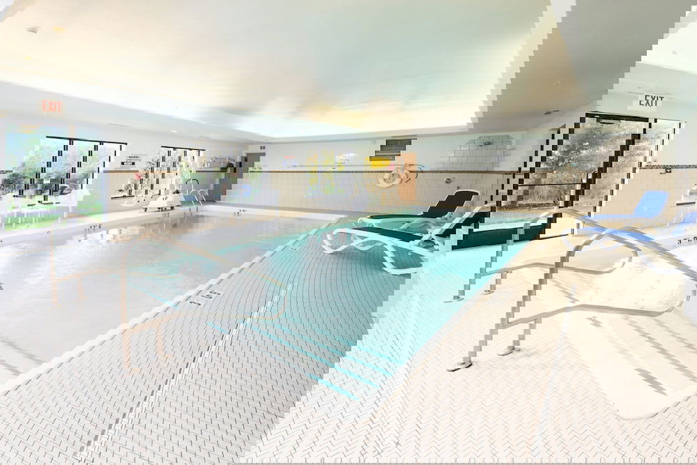 Holiday Inn Express Hotel & Suites Grand Blanc, An IHG Hotel - thumb 0