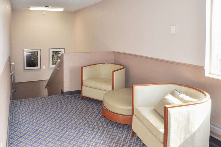 Rodeway Inn Fargo - thumb 3