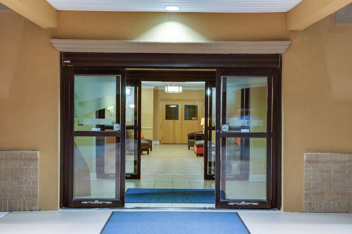 Holiday Inn Express Harvey-Marrero, An IHG Hotel - thumb 2