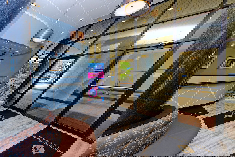 Meridian Plaza By Beach Vacations - thumb 1