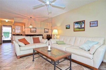 White Sands Village 205 Two Bedroom Condo - thumb 5