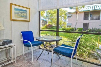 White Sands Village 205 Two Bedroom Condo - thumb 6