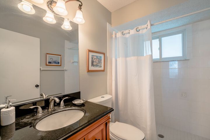 Shore Haven Unit 5A Two Bedroom Condo - thumb 3