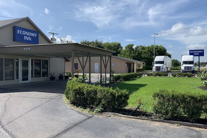 Economy Inn Motel - thumb 6
