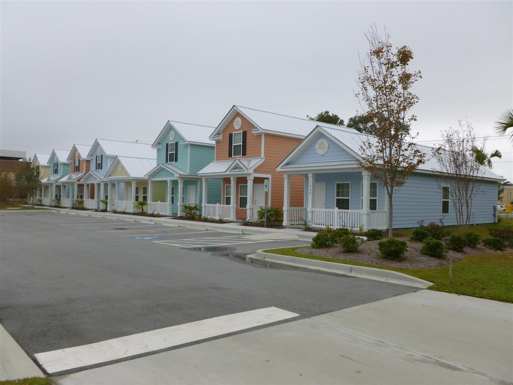 Gulf Stream Cottage #1912 - thumb 3