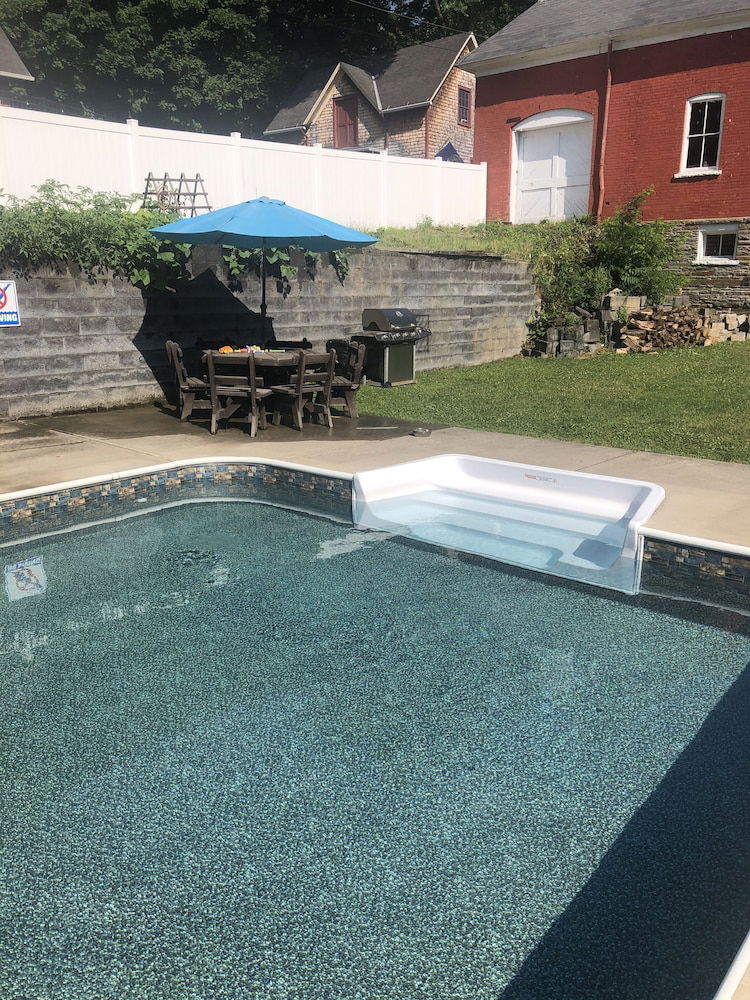 Hatch House Bed & Breakfast - thumb 6