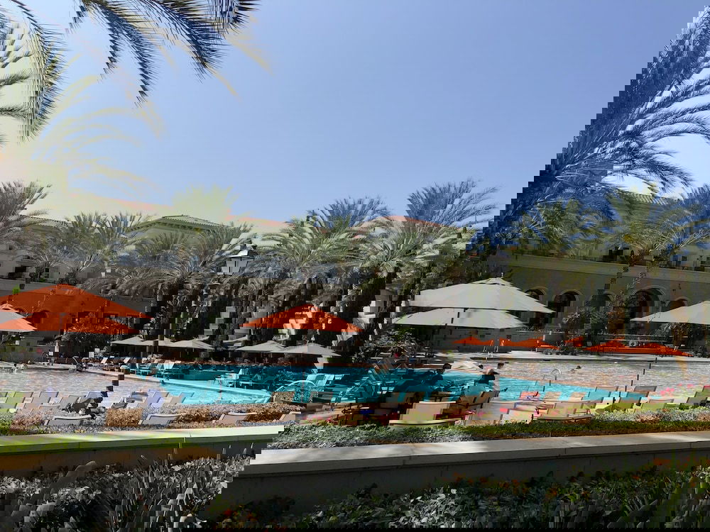 Resort Style Luxury 2BD Suite In Irvine's Spectrum Center - thumb 0