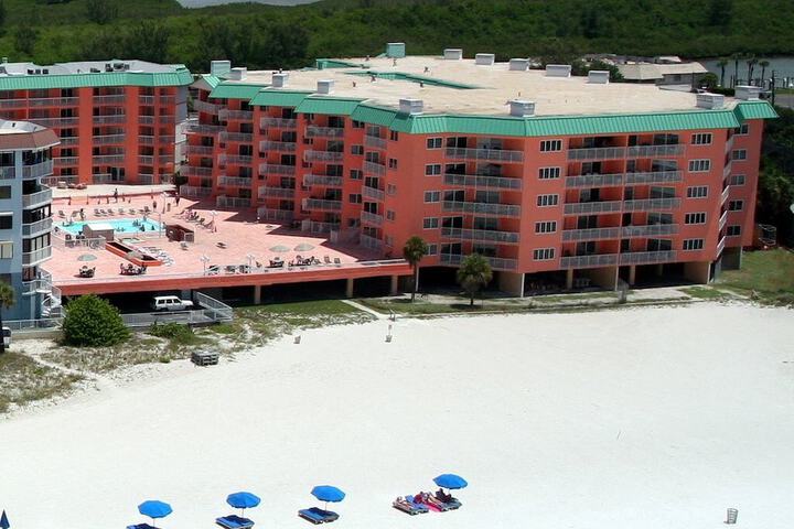 Beach Cottage 2201 - thumb 1