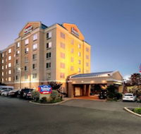 Fairfield Inn  Suites by Marriott Woodbridge - Accommodation Denver