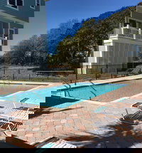 South Beach Cottages 4 bedroom By Affordable Large Properties