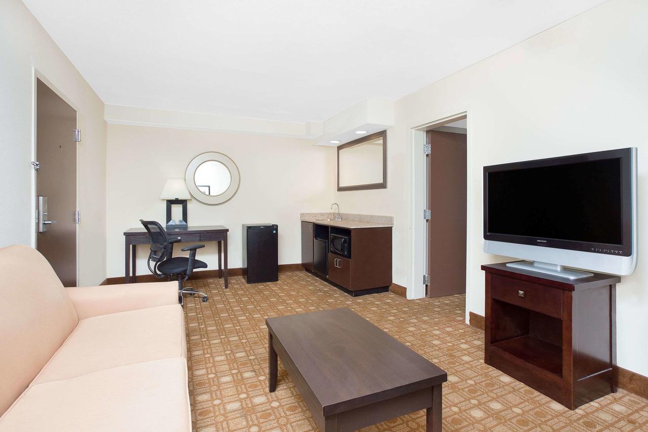 Baymont By Wyndham Augusta West - thumb 33