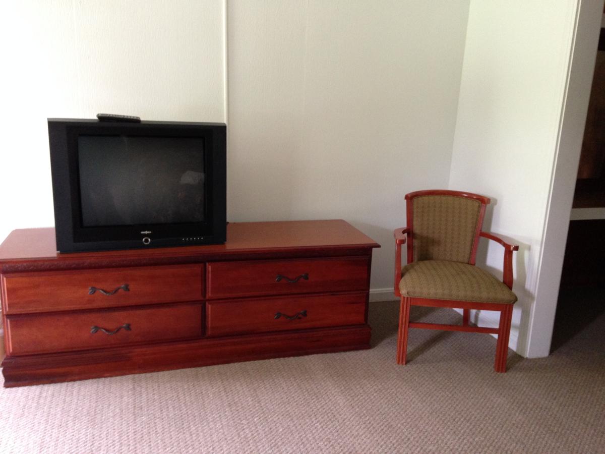 Lakeside Inn - thumb 17