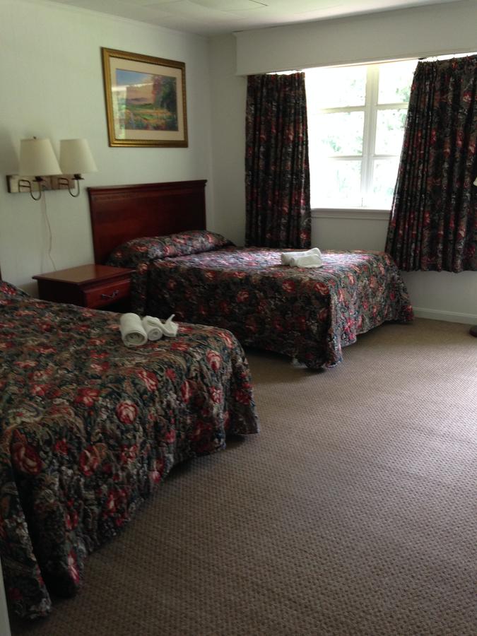 Lakeside Inn - thumb 29