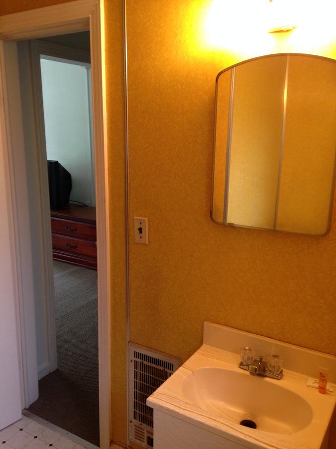 Lakeside Inn - thumb 27