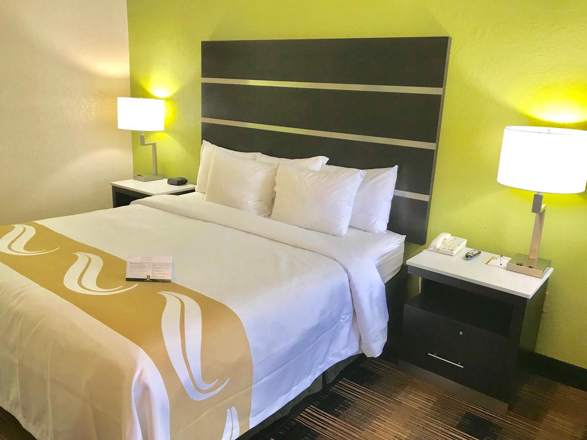 Quality Inn & Suites Mount Chalet - thumb 8