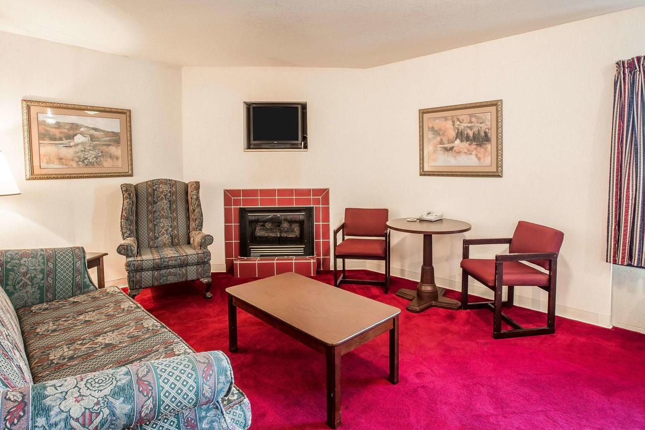 Quality Inn & Suites Mount Chalet - thumb 22