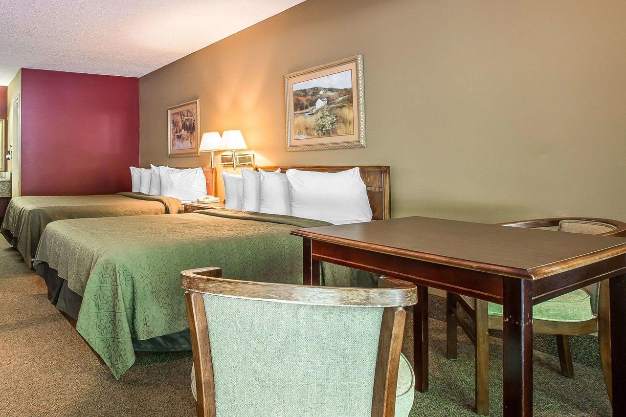 Quality Inn & Suites Mount Chalet - thumb 18